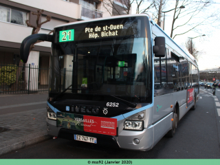 Urbanway 12 hybride n°6252 sur le 21
