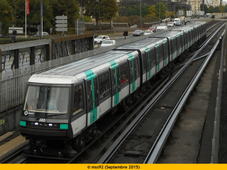 Arrivée du MP05 n°553 à Esplanade de La Défense