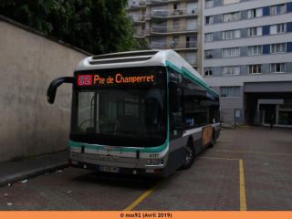 MAN hybride n°4117 sur le 92