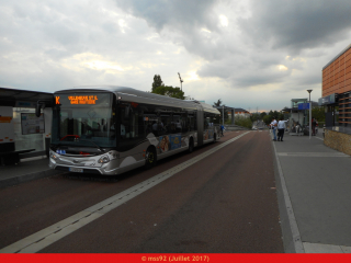 GX437 hybride sur la ligne K de STRAV