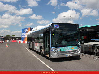 GX337 GNV n°2804 utilisé pour les navettes du salon du Bourget