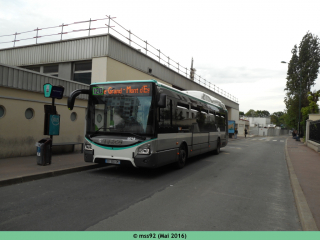 Urbanway 12 hybride sur le 120