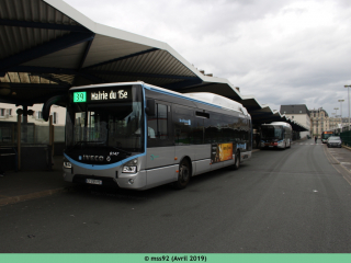 Urbanway 12 hybride n°6147 sur le 39