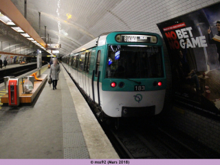 MF77 n°183 sur la ligne 8 à Porte de Charenton