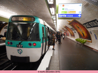 MF77 n&deg;187 &agrave; Place d'Italie