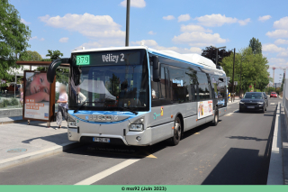 Urbanway 12 GNC n°5827 sur le 379