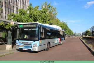 Urbanway 12 GNC n°5935 sur le 158 (2)