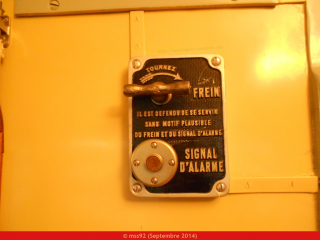 Signal d'alarme à bord d'un Z23000