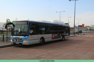 Urbanway 12 GNC n°5905 sur le 192