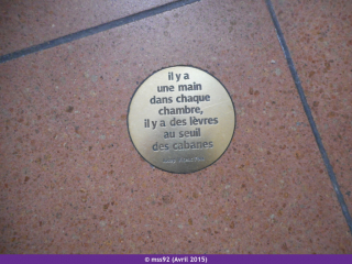 Citation au sol à la station Bibliothèque François Mitterrand