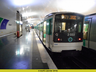 MF67 n°13022 à Porte de Montreuil