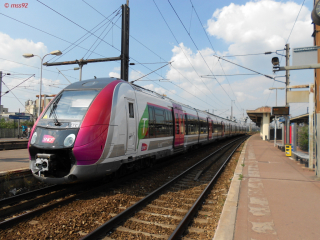 Z50000 n°54H en gare de Saint-Denis (septembre 2013)