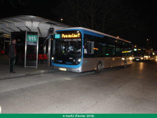 Bolloré Bluebus n°0576 sur le 115 (livrée IDFM)