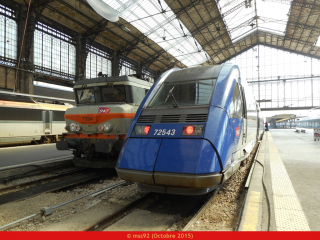 BB7200 et X72500 à la gare d'Austerlitz