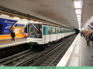 Arrivée du MP73 n°6537 à Montparnasse-Bienvenüe