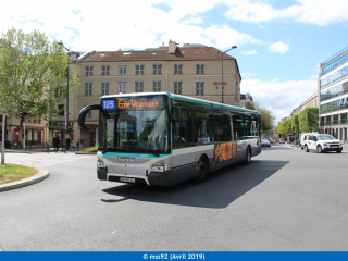 Urbanway 12 n°8843 sur le 125