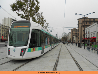 Citadis 402 du T3b à Porte de Vincennes