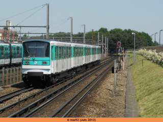 MF67 F n°504G se dirigeant vers Place d'Italie