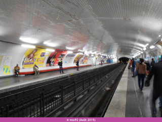 Station Château-Rouge en travaux