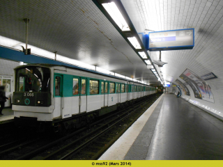 MF67 n°13066 à Mairie de Montreuil