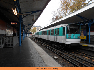 MF67 F n°512G quittant Quai de la Rapée